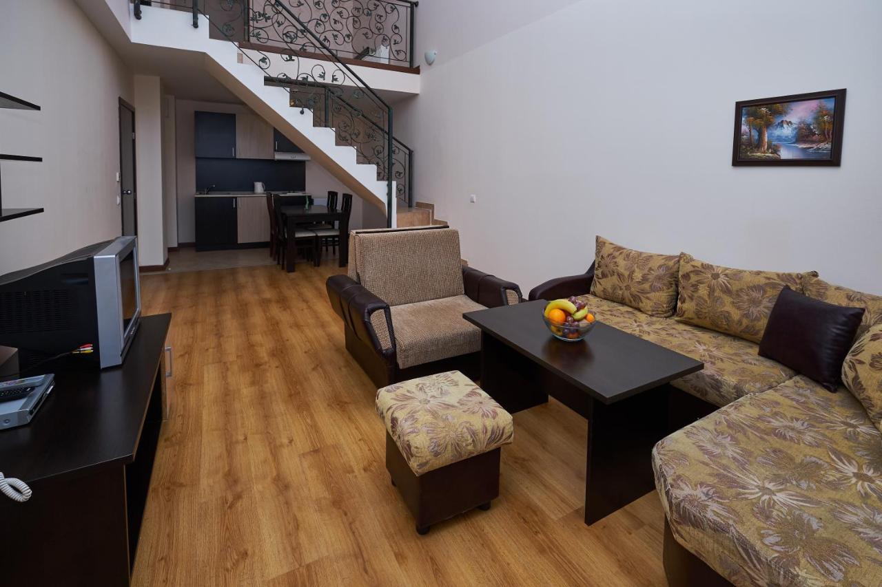 Ξενοδοχείο με διαμερίσματα Sunrise Park Complex - Free Wellness